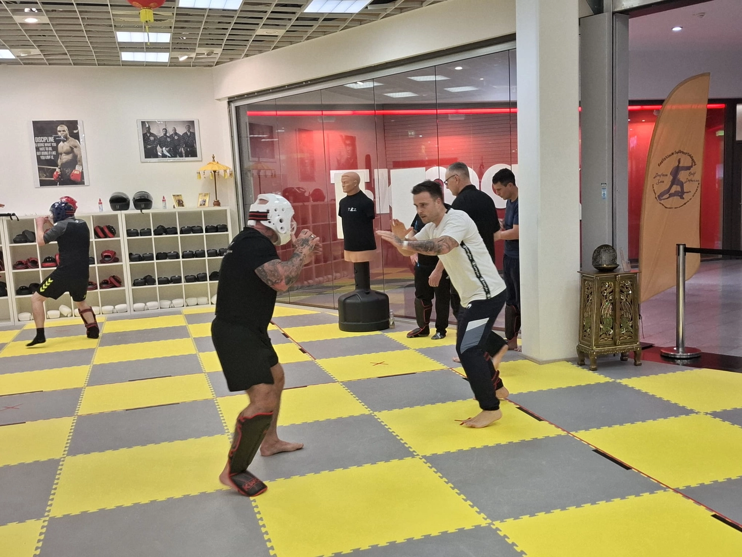 Abwehr massiver Angriffe von Defense Zone